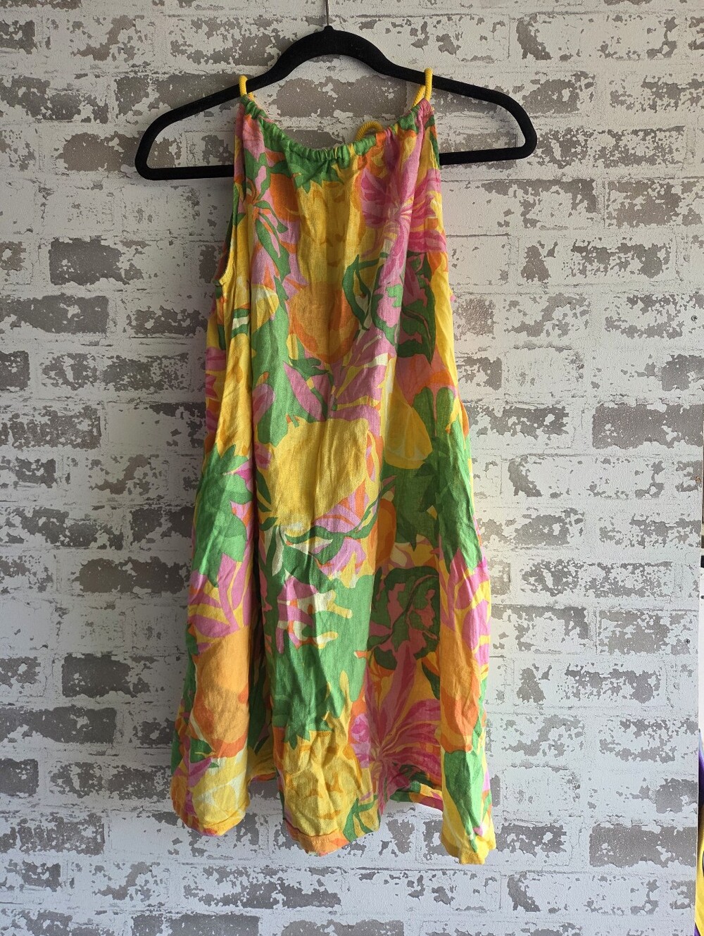 ​C&C California Tropical Floral Halter Mini Dress Medium